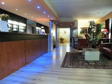 Hotel Logis La Caravelle