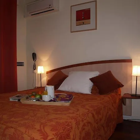 Logis La Caravelle 3* Toulouse
