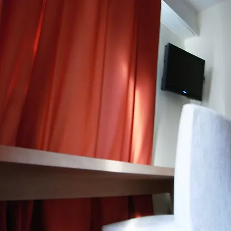 Logis La Caravelle 3* Toulouse