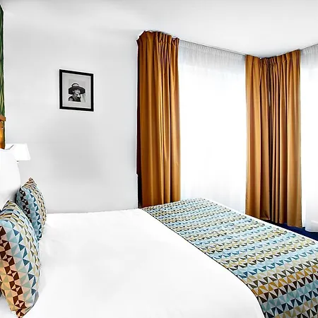 Logis La Caravelle מלון טולוז