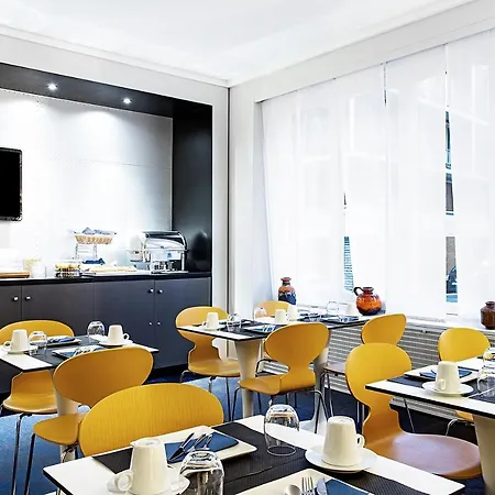 Logis La Caravelle 3* טולוז